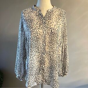 Max Studio woman's Ruffled Semi sheer blouse top dotted L/S flowy size Medium